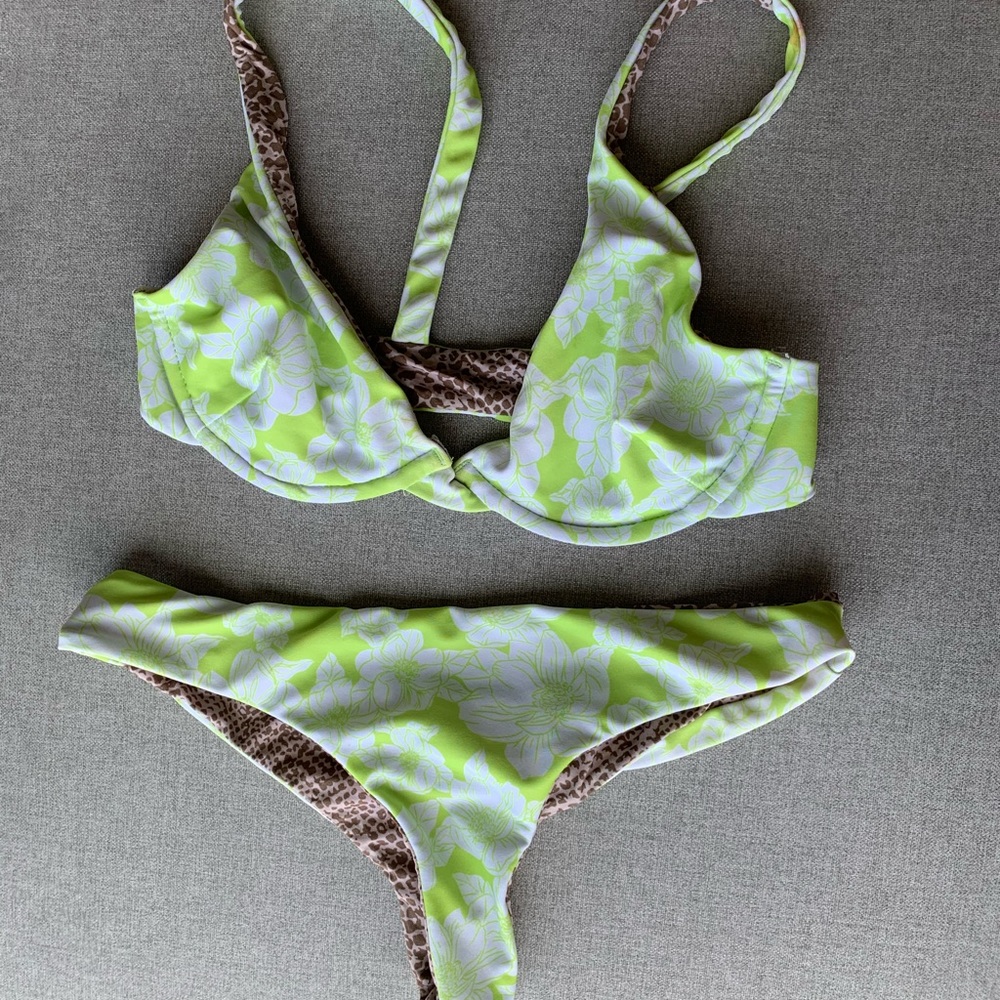 Floral acacia bikini set